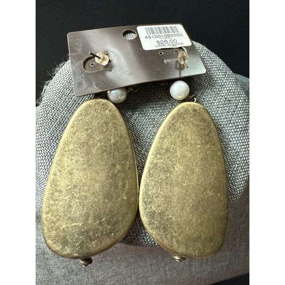 Chicos Teardrop Earrings Gold Tone Pierced Dangle Drop Abstract Boho Career New - Picture 2 of 4